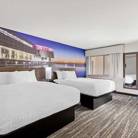 Clarion Pointe Hotel Milwaukee Kültér fotó