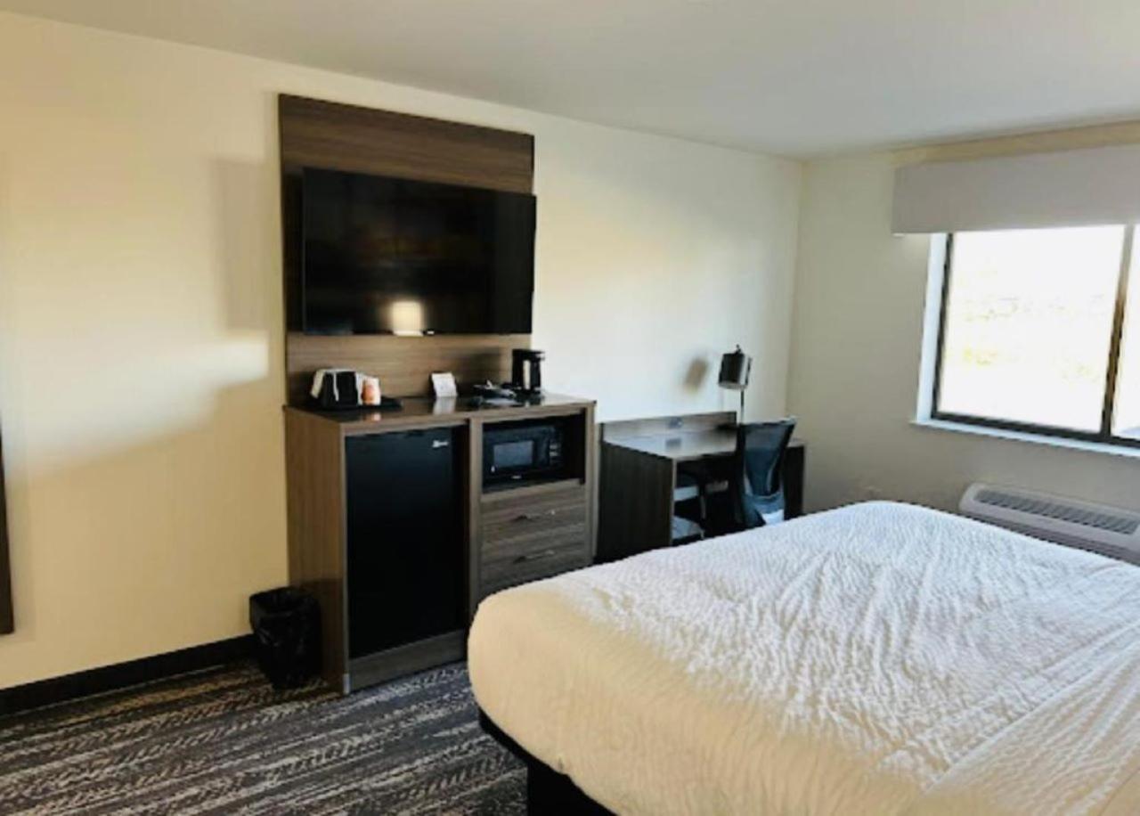 Clarion Pointe Hotel Milwaukee Kültér fotó