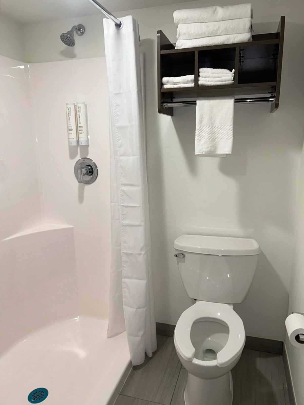 Clarion Pointe Hotel Milwaukee Kültér fotó
