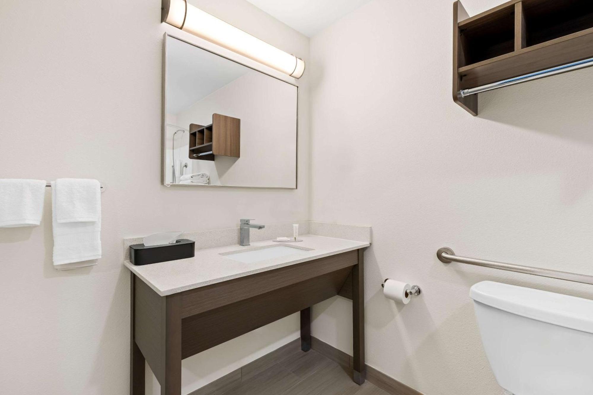 Clarion Pointe Hotel Milwaukee Kültér fotó