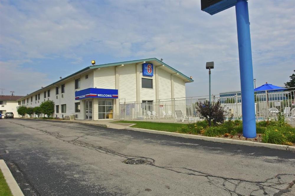 Clarion Pointe Hotel Milwaukee Felszereltség fotó